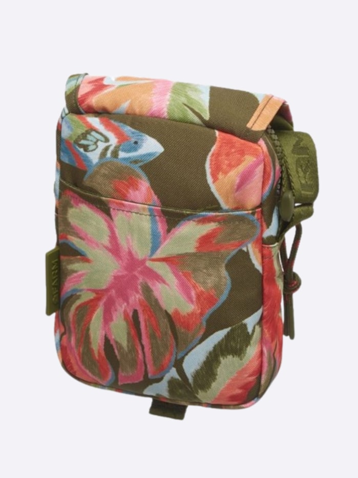 image_a6989bfe-5c3f-46b9-a429-c7cb10d6c57a