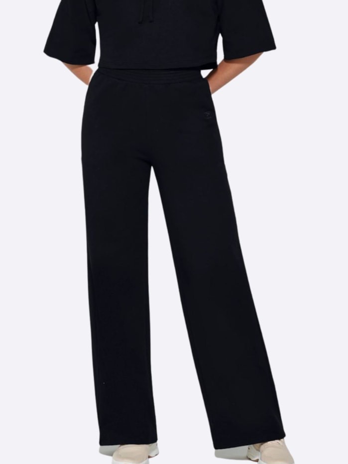 image_b338c920-9239-4241-8c8d-9991fb92e93c