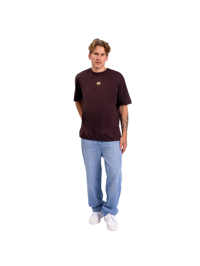 image_ea5d2d6e-26b4-4d83-85dc-c9d0ae933f06