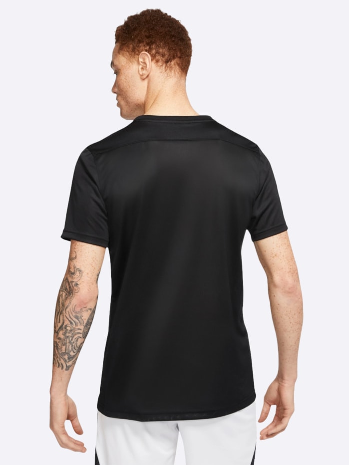 image_e3e452b1-efee-4fc1-919c-0483621ba23d