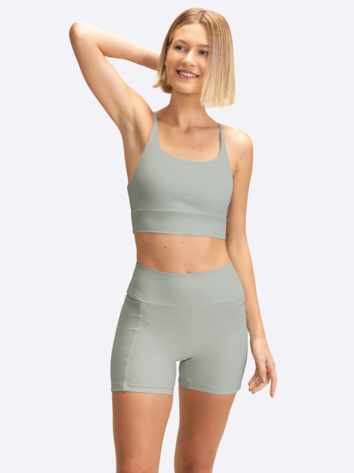 image_65dcead7-b83a-45f4-9cae-9789ee2e501b